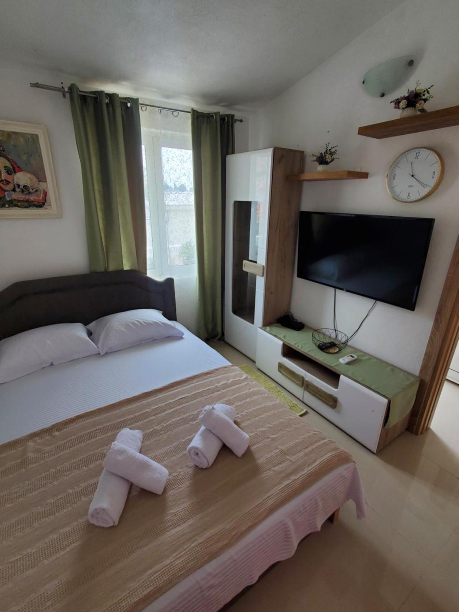 Apartmani Liki Ulcinj Kültér fotó